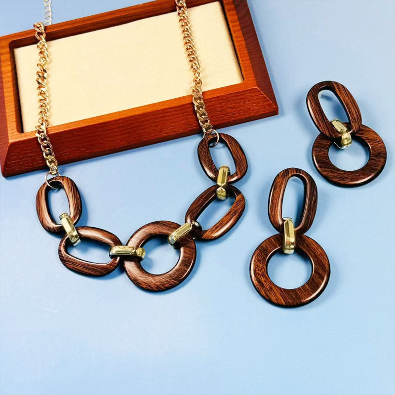 Trendy Pretty Stylish Elegant Retro Suit Jewelry Set