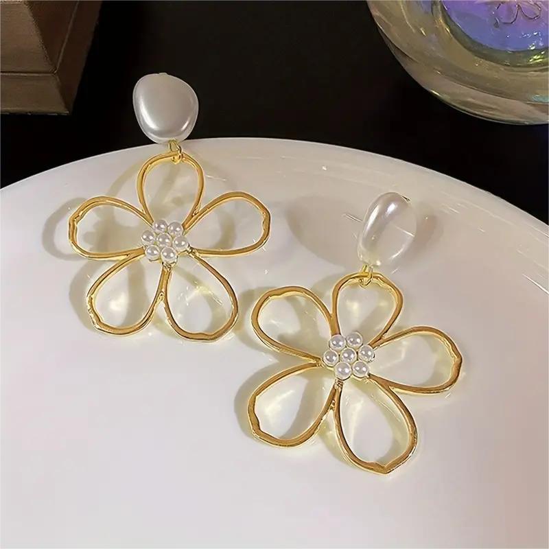 Women's Splendid Diamond Tassel Long Fashionable Earrings