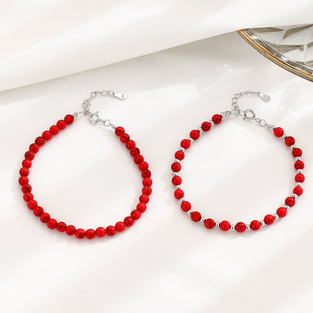 Women's Red Turquoise Sliver Beads Temperamental Minority High-grade Ornament Bracelets