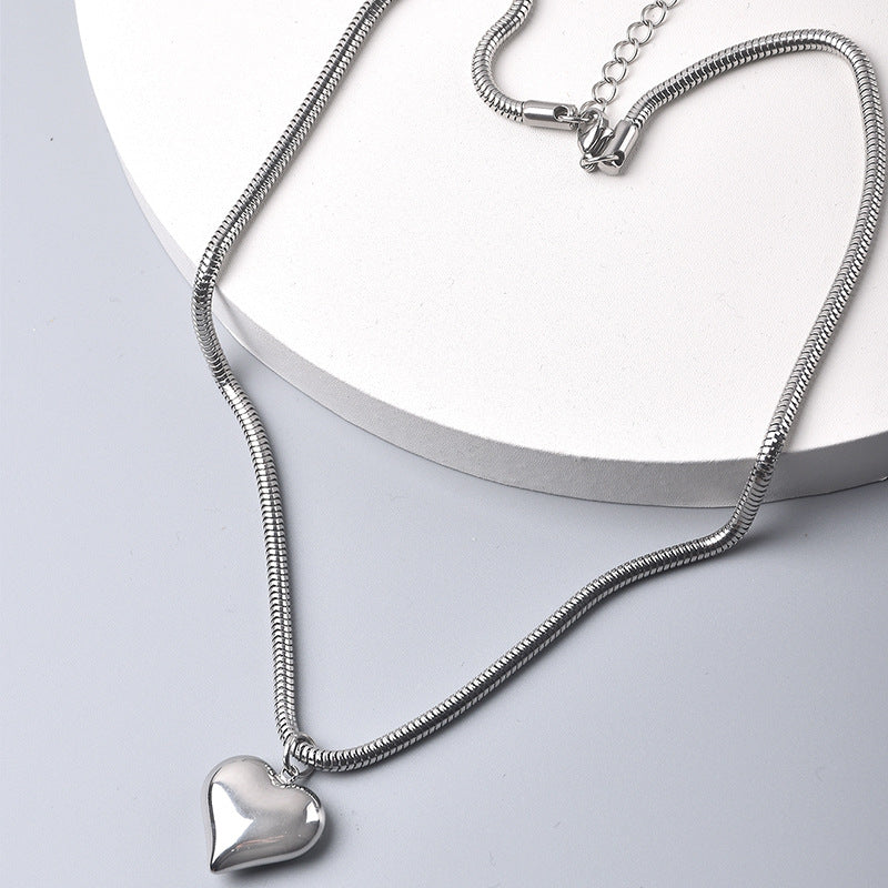 Autumn Simple Temperament Peach Heart Snake Bone Titanium Necklaces