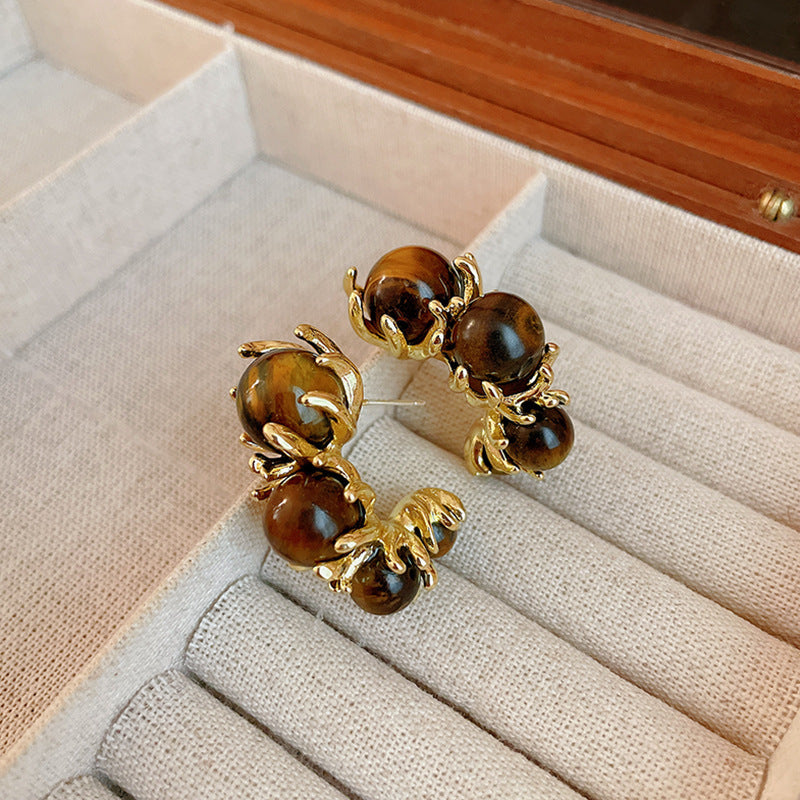 Real Gold Plating Elegance Retro Light Luxury Stud Earrings