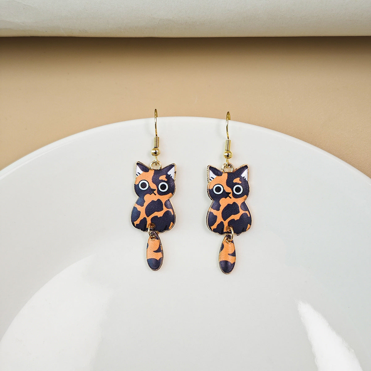 Women's Simple Fun Cute Cat Creative Personalized Dripping Oil Earrings