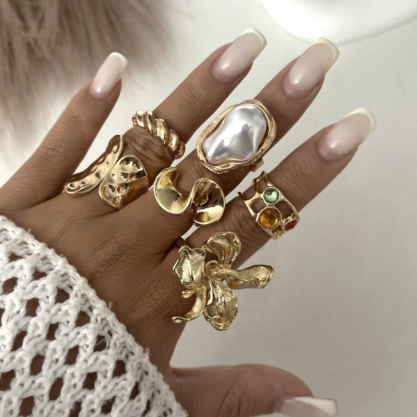 Women's Combined Fashion Liquid Lava Flower Irregular Rings
