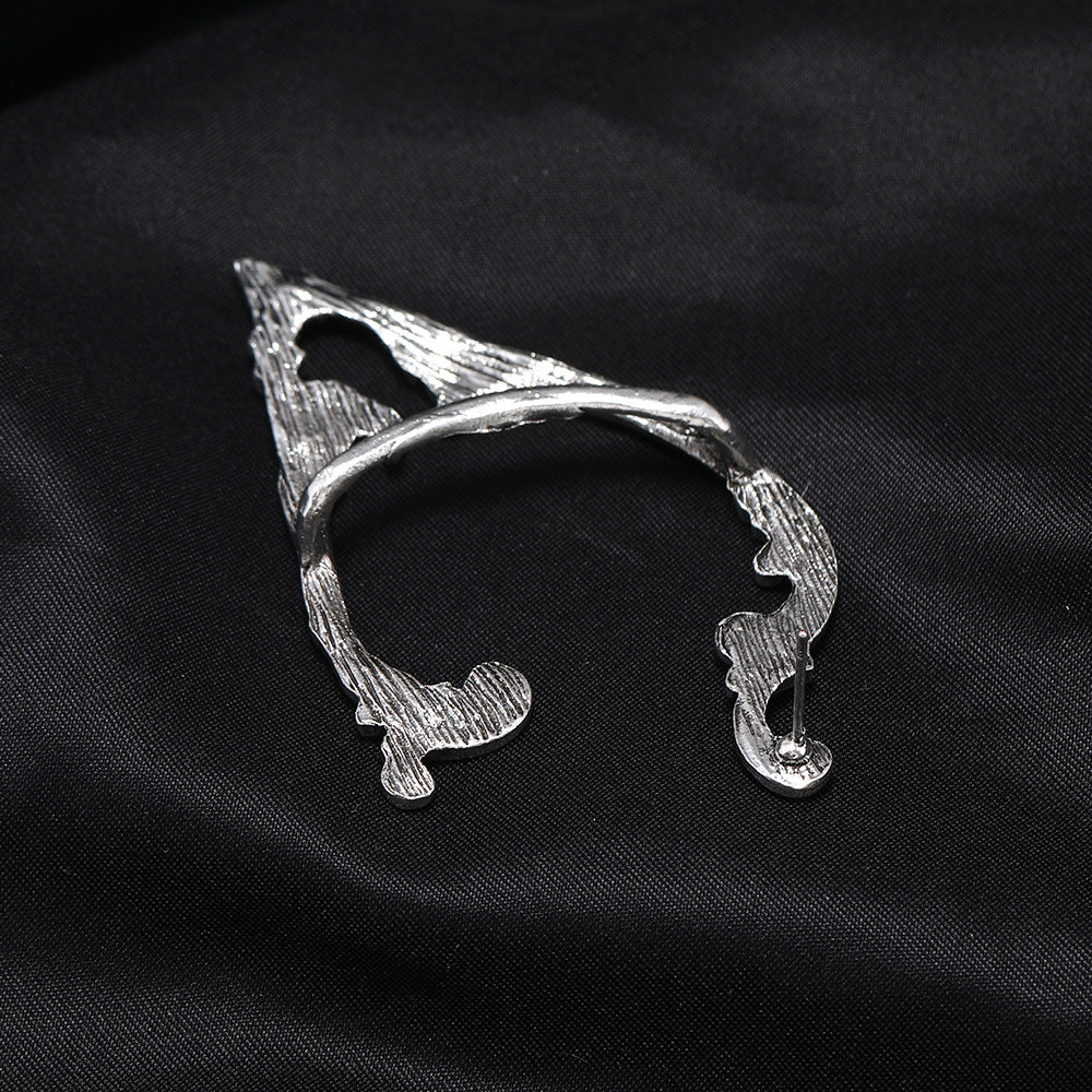 Women's Exaggerated Personalized Dark Vintage Elf Cuff Ear Clip