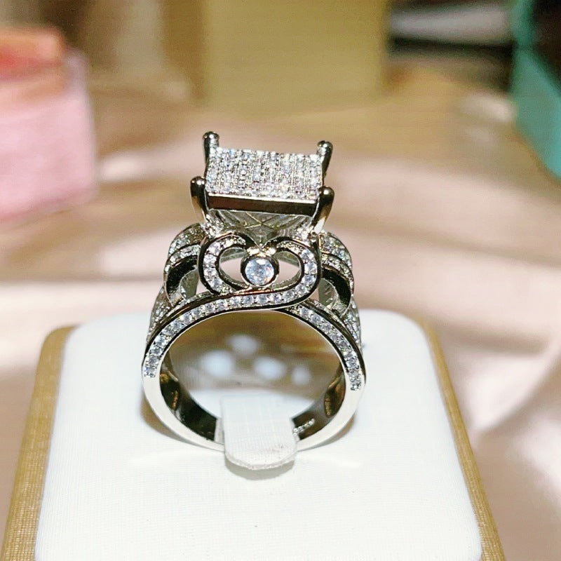 Popular Luxury Sparkling Full Rhinestone Electroplated Rings