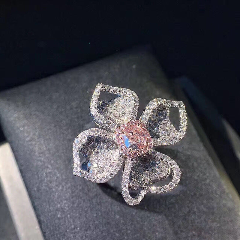 Fashion Luxury Light Pink Diamond Female Clover Rings