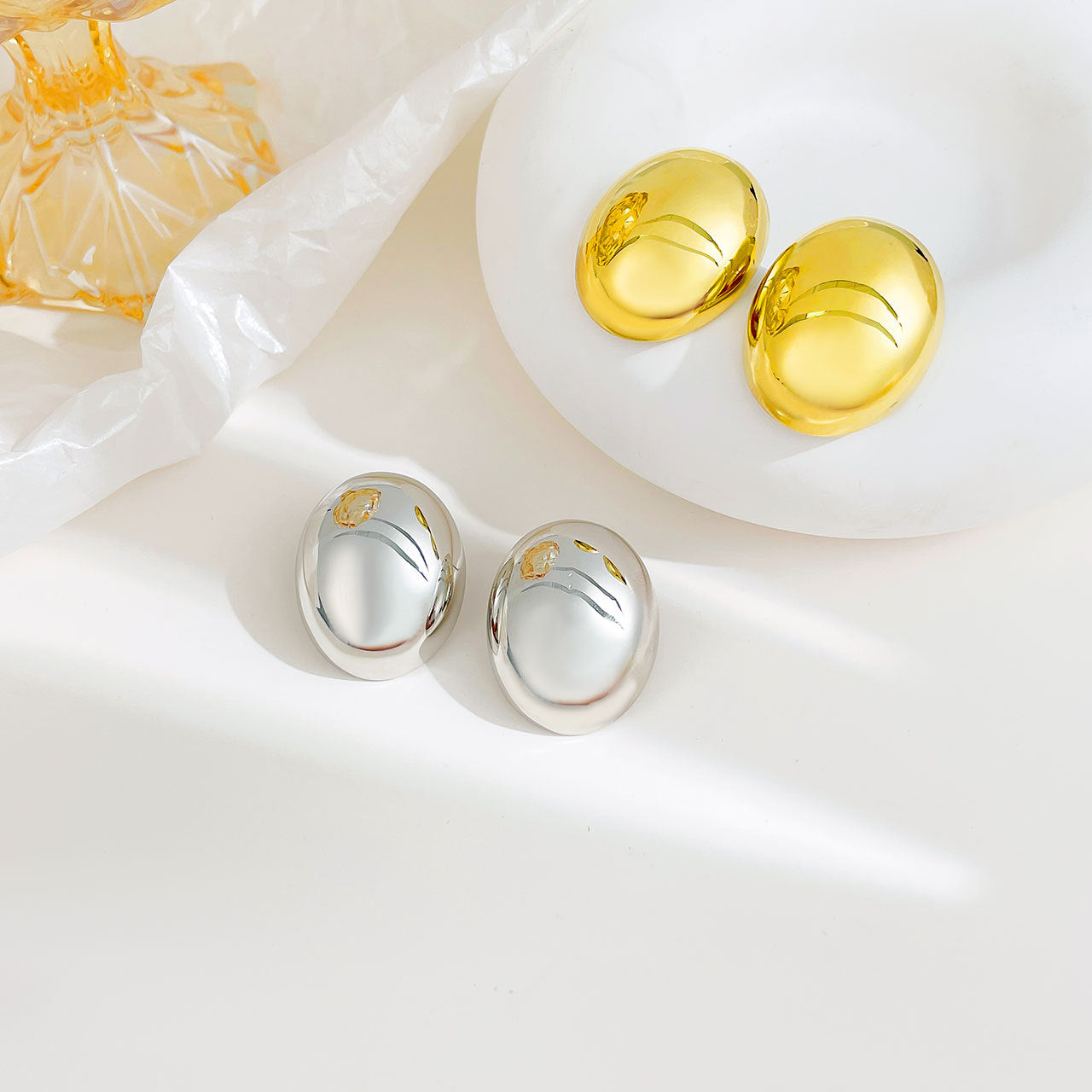 Korean Style Stylish Glossy Three-dimensional Female Ball Personality Design Earrings