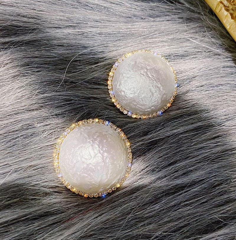 Sier Pin Luxury High-grade Exaggerated Super Flash Large Pearl Stud Earrings