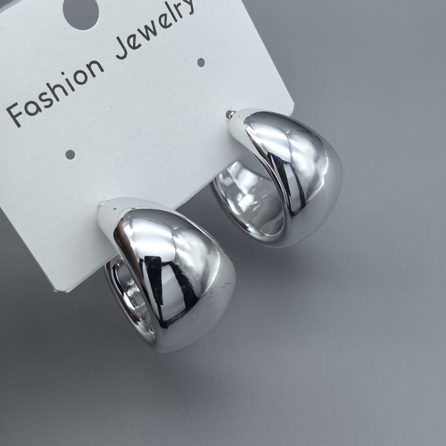 Women's Fashion Personalized High-grade Design Simple Stud Earrings