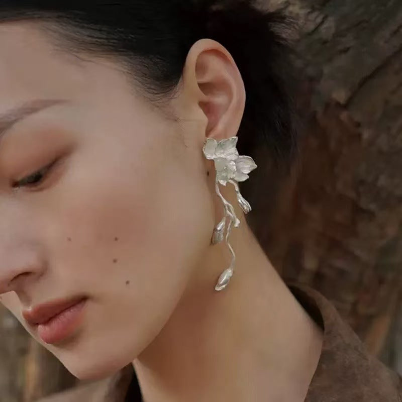Women's Chinese White Magnolia Twig High Sense Long Ear Stud Earrings