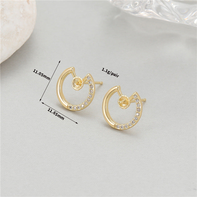 Special Interest Light Luxury High-grade Female Zircon Pearl Holder Irregular Earrings