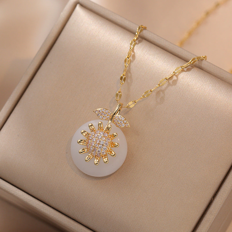 Sunflower Ornament Light Luxury Minority Gentle Necklaces