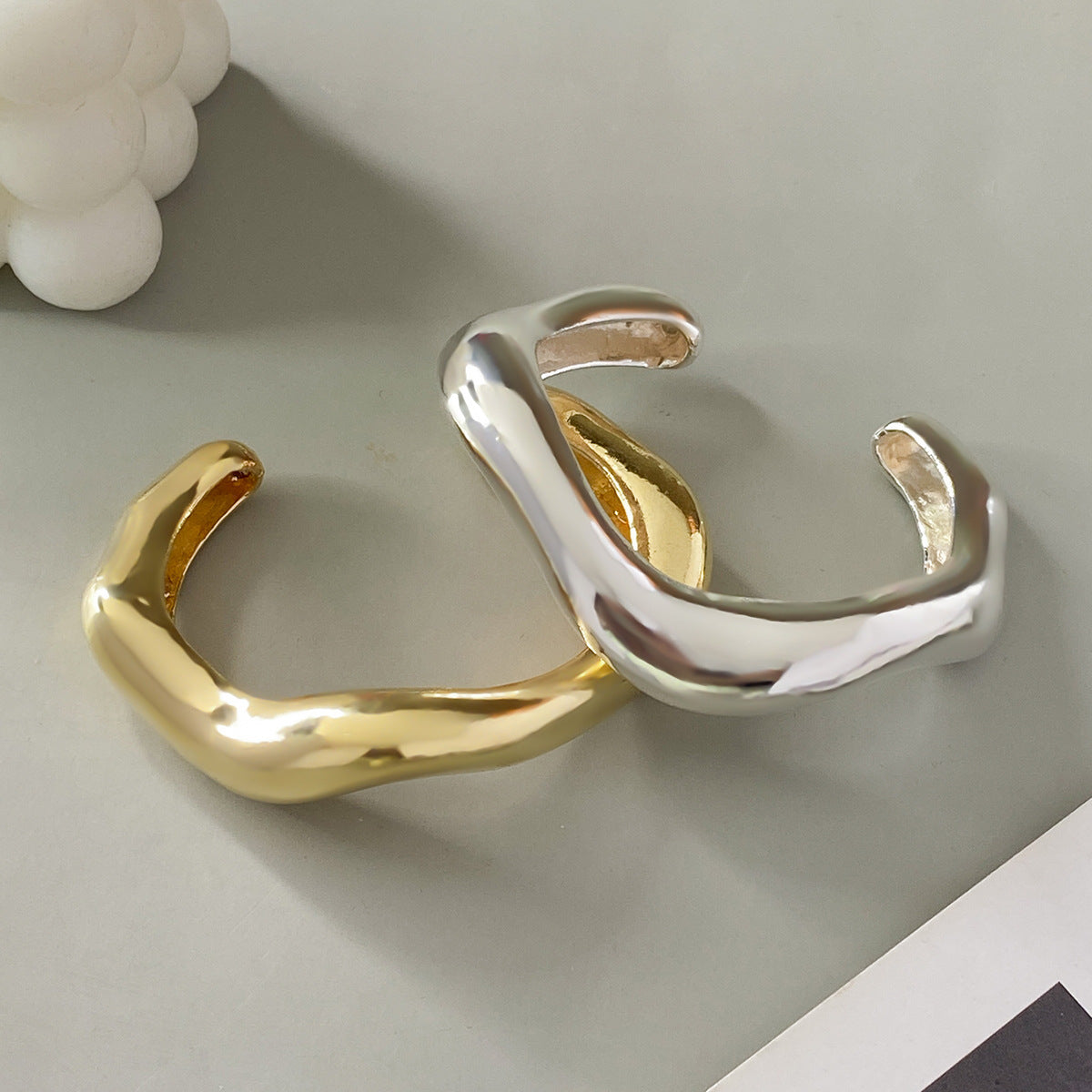 Women's Design Metal Irregular Lava Fashion Texture Pleated Bracelets