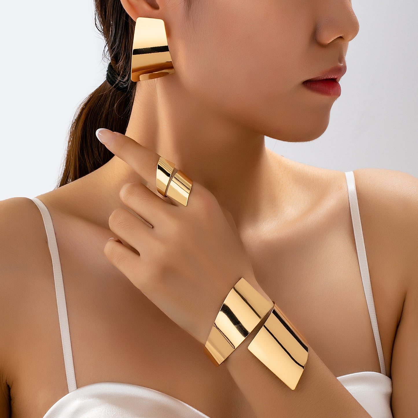 Exaggerated Geometry Gold-plated Ear Twin Wear Match Gift Jewelry Set