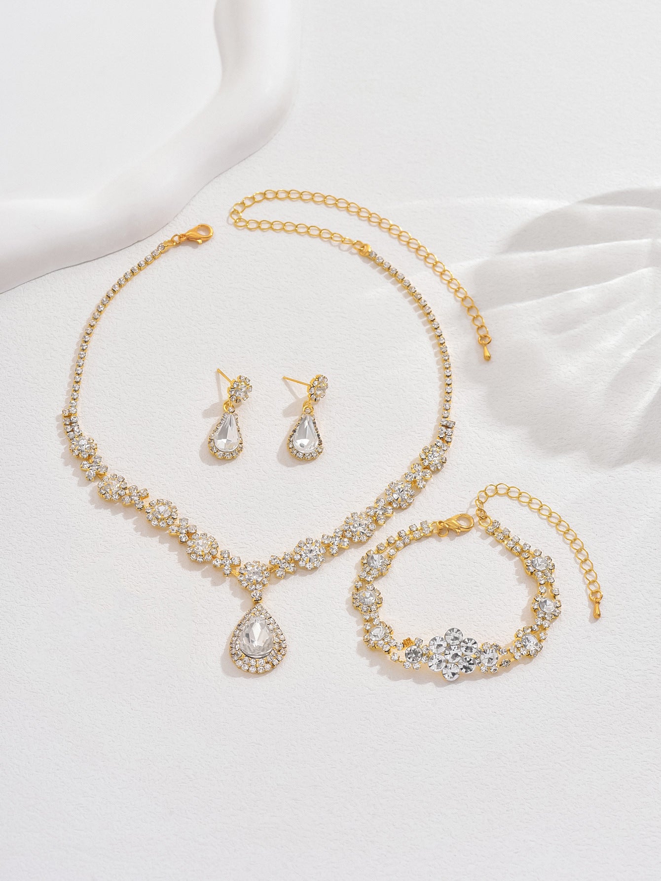 Women's Fashion High-grade Crystal Gem Water Drop Jewelry Set