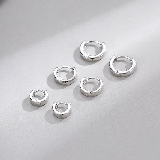Women's & Men's Aperture Ear Clip Glossy Round Personality Simple Nude Fashion Rings