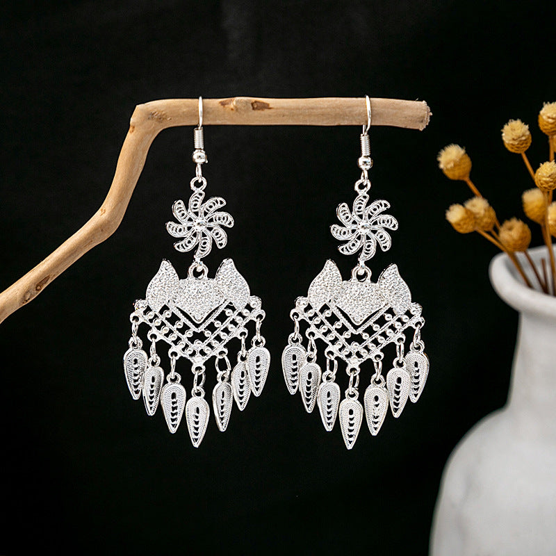 Sier Minority Ethnic Style Personalized Bohemian Flower Earrings