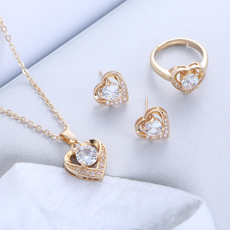 Copper Material Slightly Inlaid Zircon Gold Plated Peach Heart Foreign Necklaces