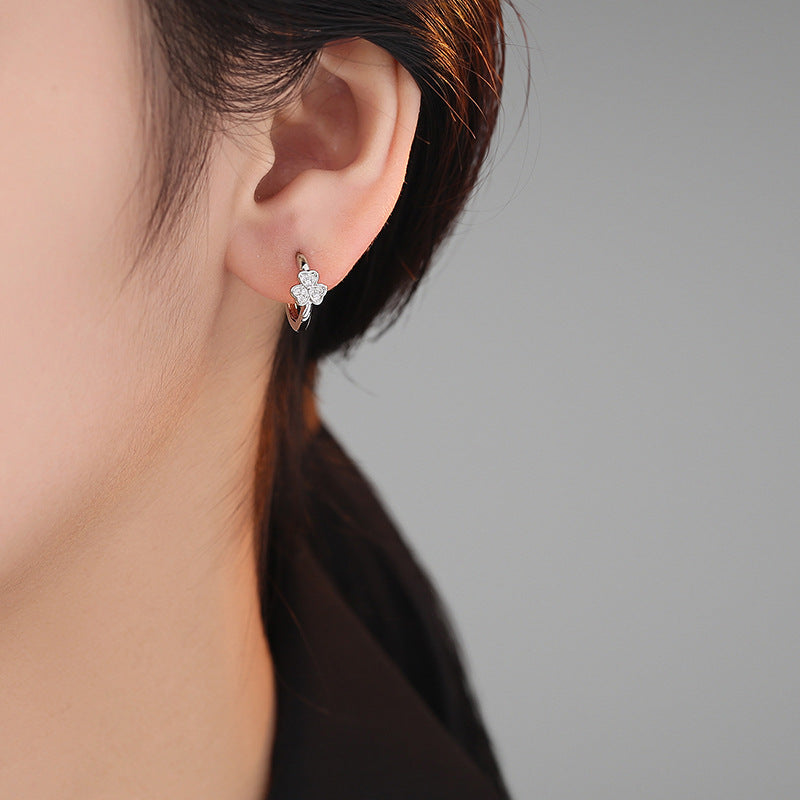 Clover Zircon Fashion Fresh Sweet Grass Flower Female Plum Ear Buckle