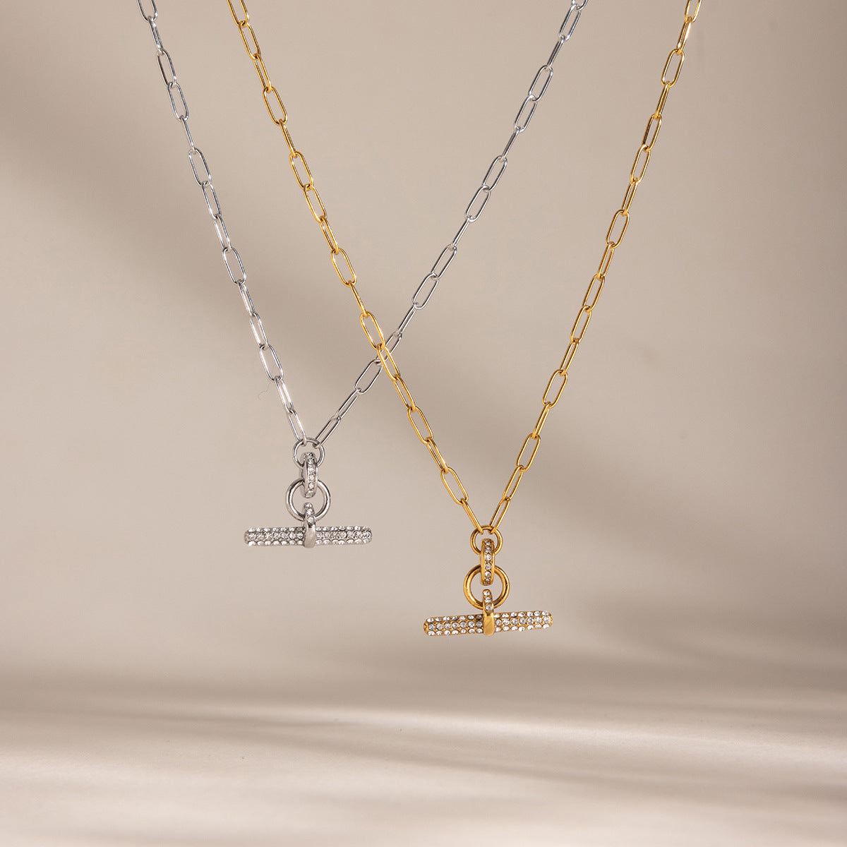 Women's Classic Wind White Rhinestone Stainless Steel Necklace
