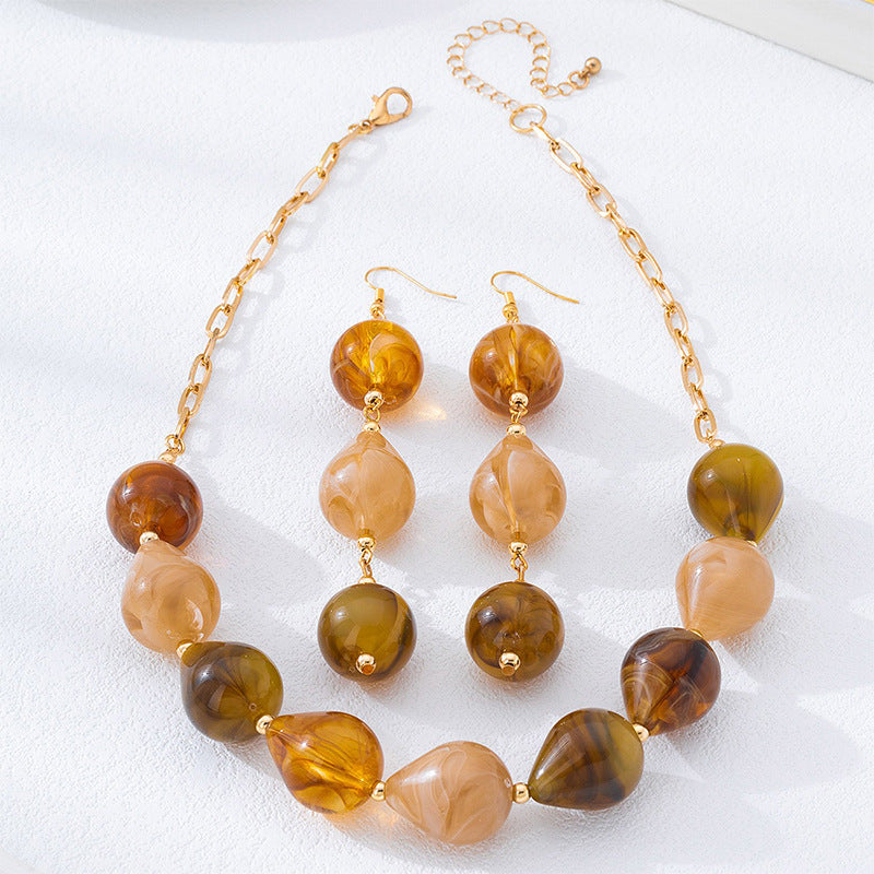 Retro Vacation Style Two-color Acrylic Water Necklace