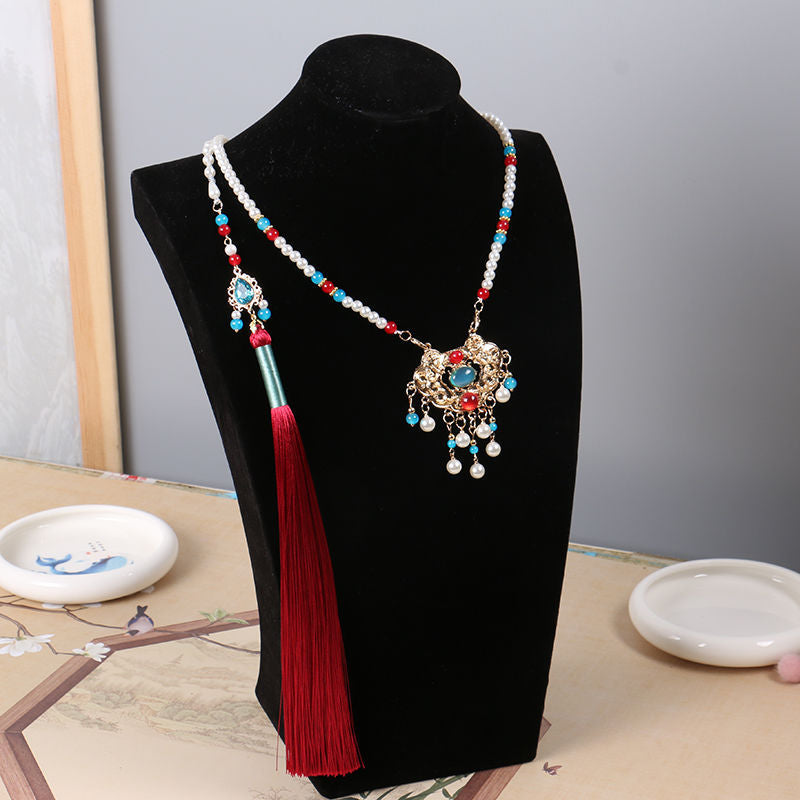 Women's Precious Stones Adult Tassel Longevity Lock Retro Ethnic Style Pendants
