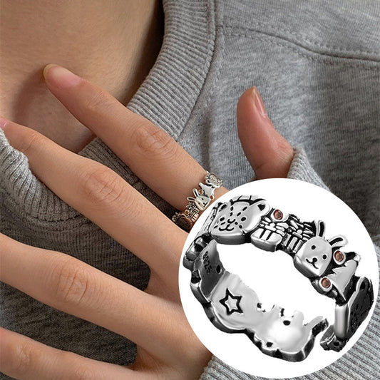 World Female Niche Retro Distressed Bear Rings