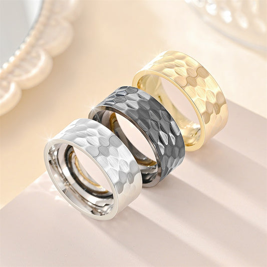 Men's Titanium Steel Beating Pattern Fashion Couple Rings