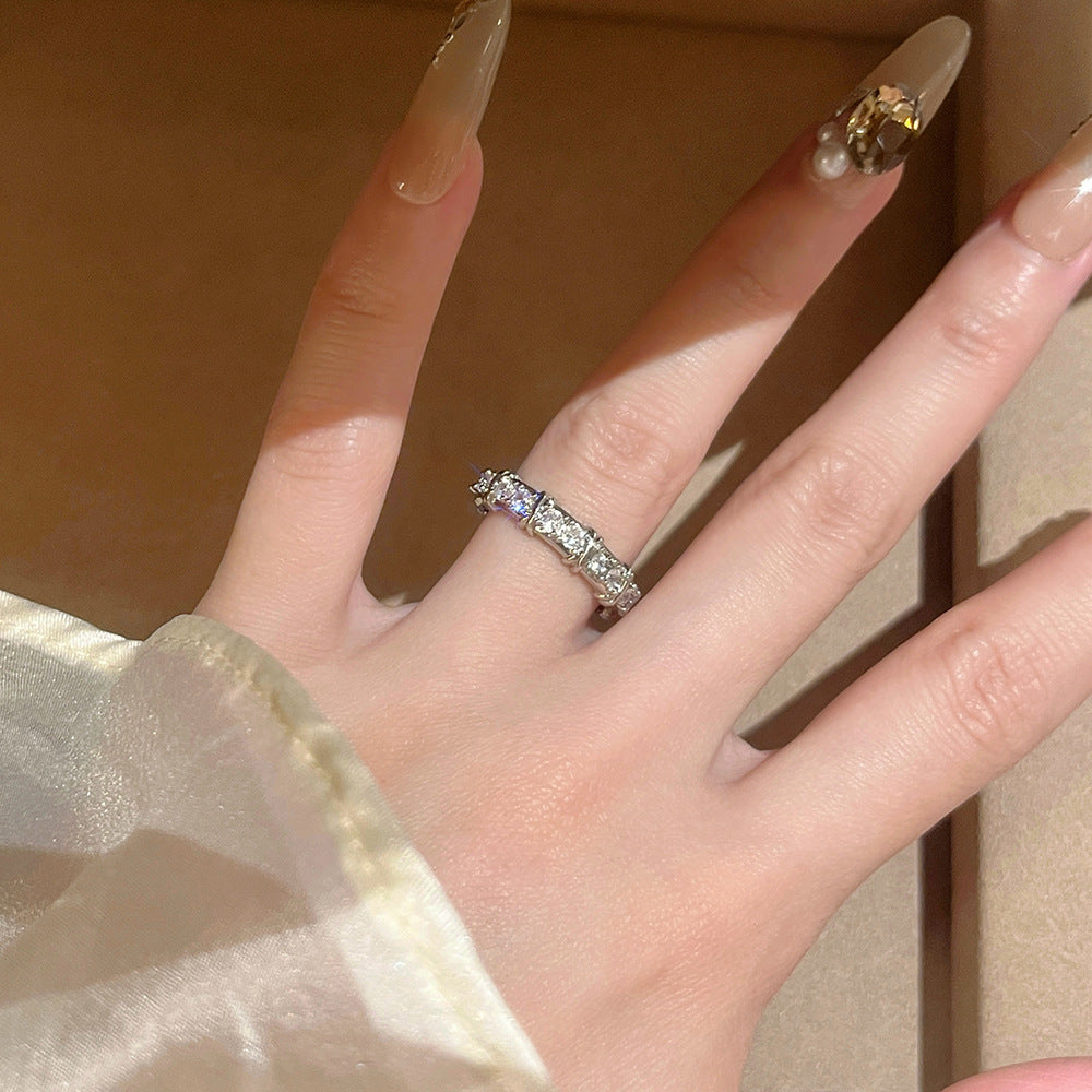 Single Row Zircon Female Niche Design Everyday Joker Rings