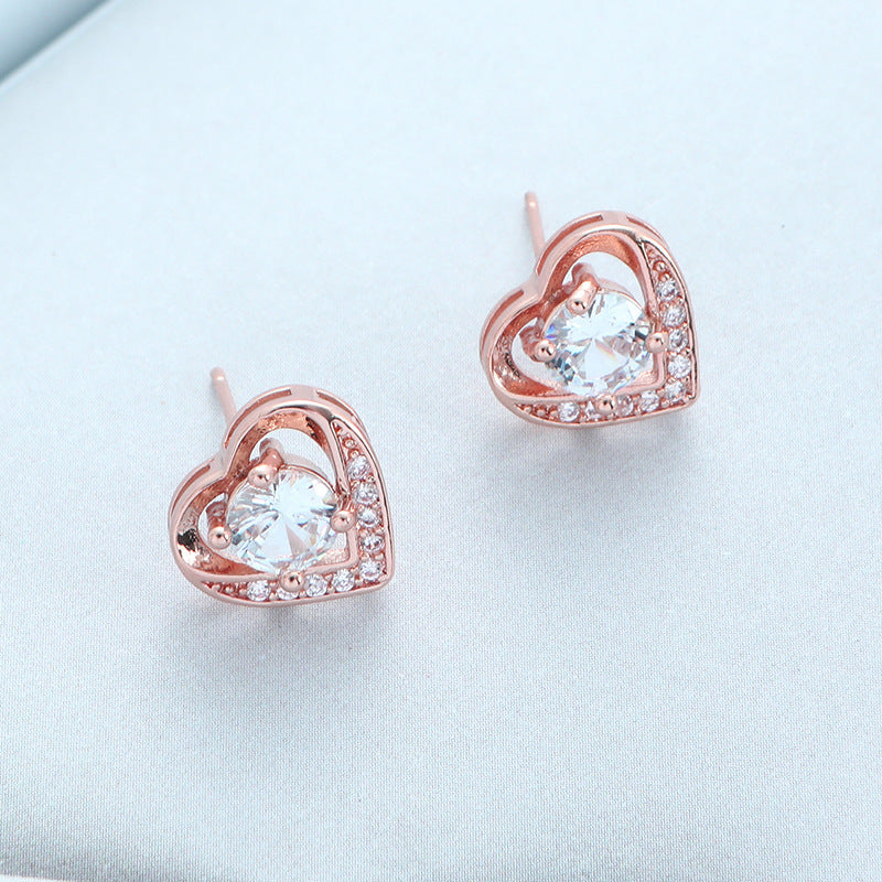 Copper Material Slightly Inlaid Zircon Gold Plated Peach Heart Foreign Necklaces