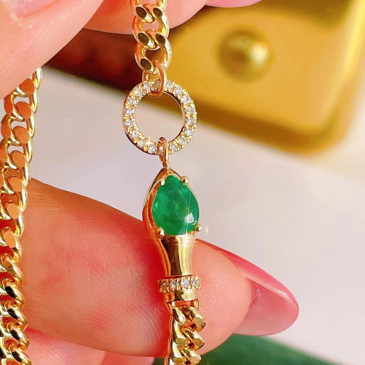 Women's Snake-like Emerald For Light Luxury Gold-plated Snake Bracelets