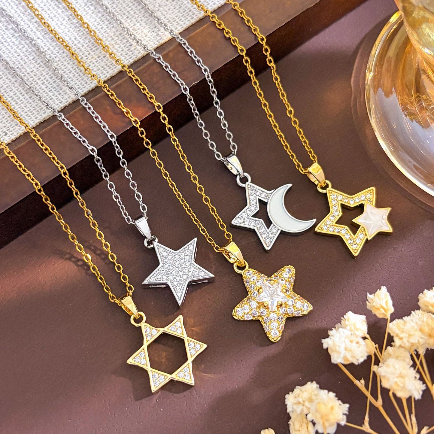 Women's Zirconium Five-pointed Star Exquisite Niche Design Fashion Necklaces
