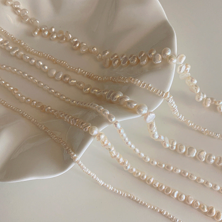 Women's Pearl French Retro Simple Graceful Elegant Necklace