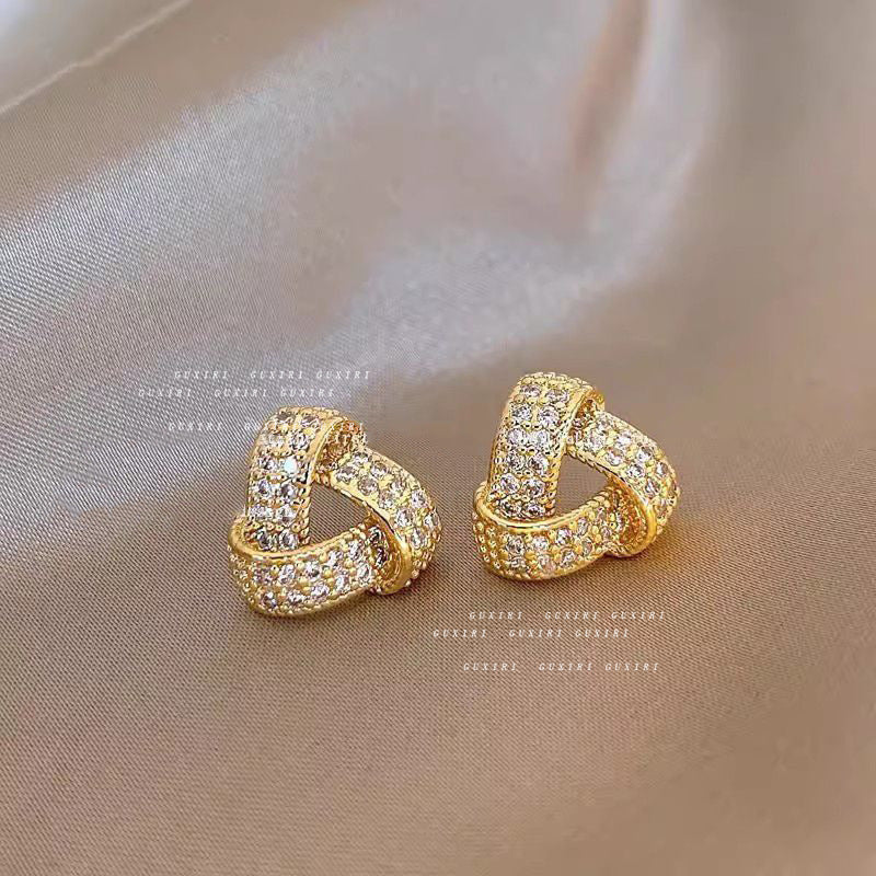 Women's French Pearl Light Luxury Elegant Niche Design Zircon Earrings