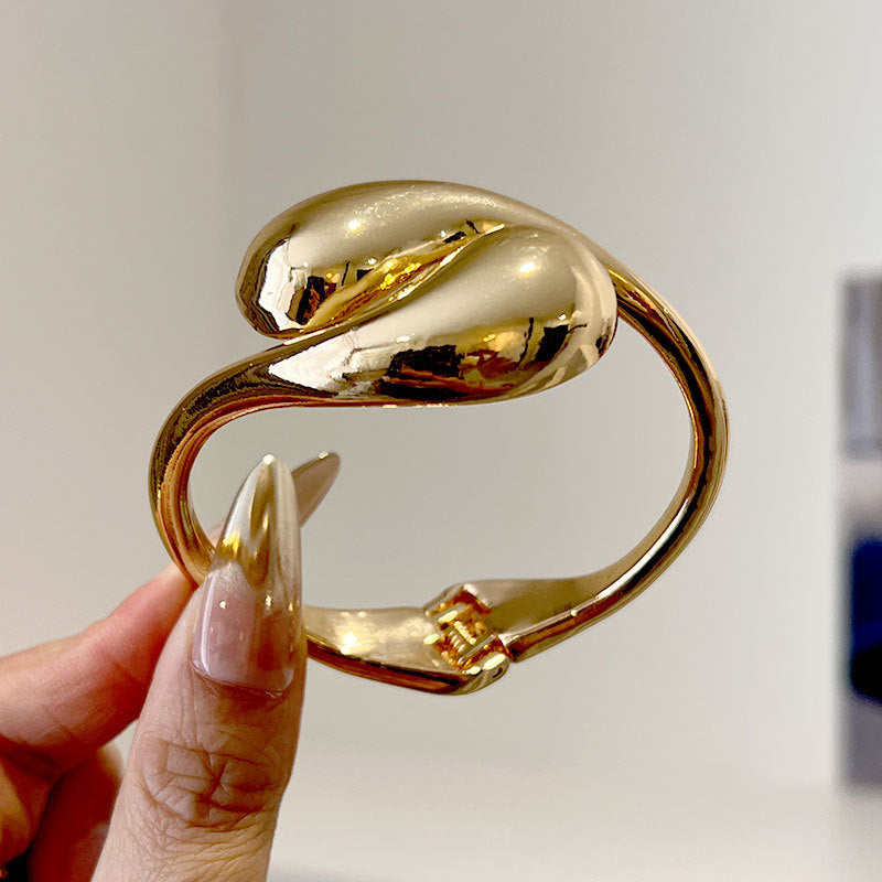 Water Drop Hug Female Exaggerated Design Bracelets
