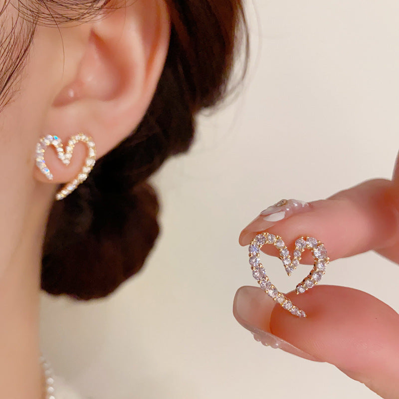 Fashion Design Sense Fully Jeweled Loving Heart Ear Exquisite Versatile Rings