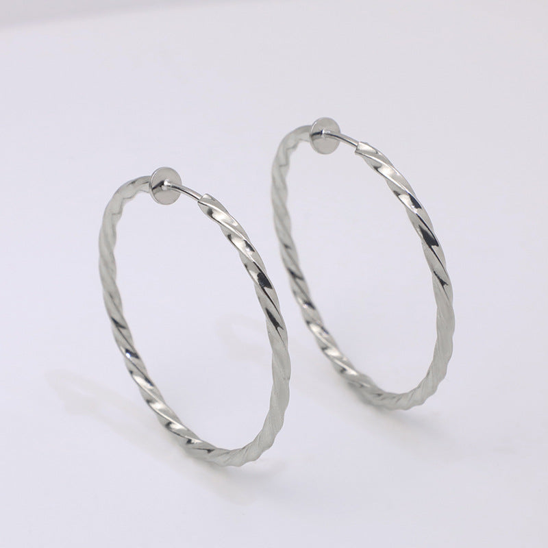 Versatile Glamorous Exaggerated Spring Twisted Big Ear Clip