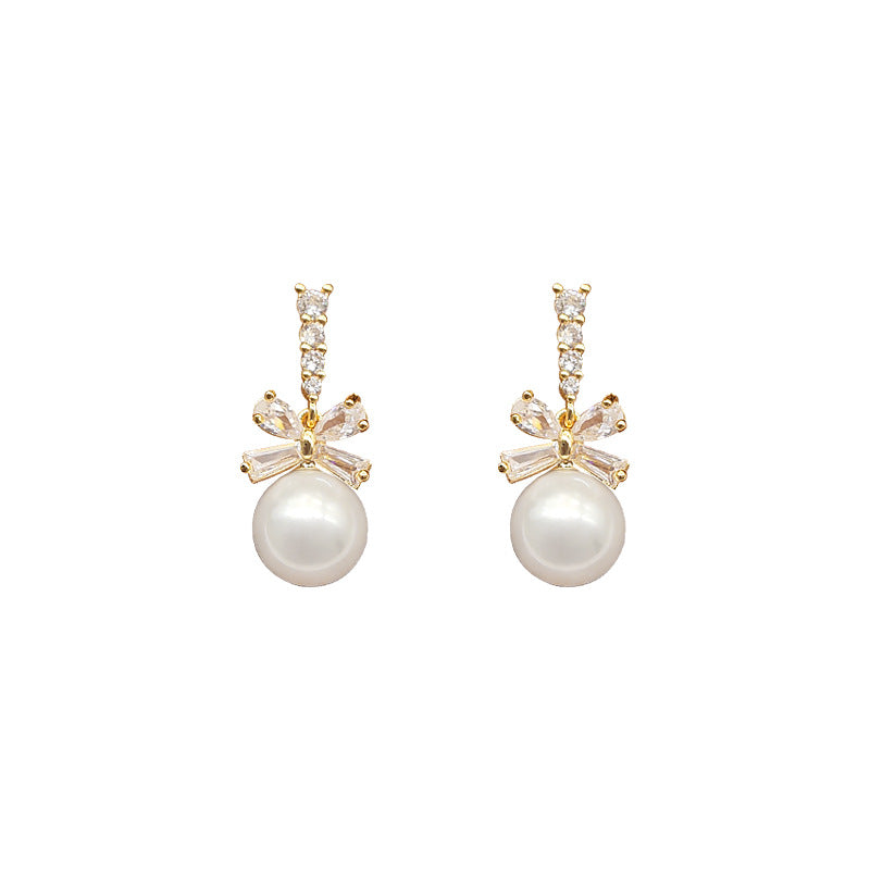 Classic Beautiful Popular Bow Pearl Temperamental Ear Clip