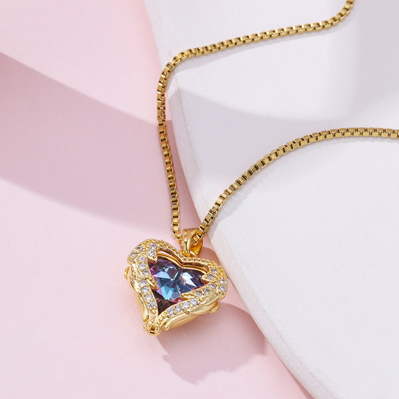 Female Refined Stylish Versatile Light Luxury Necklace