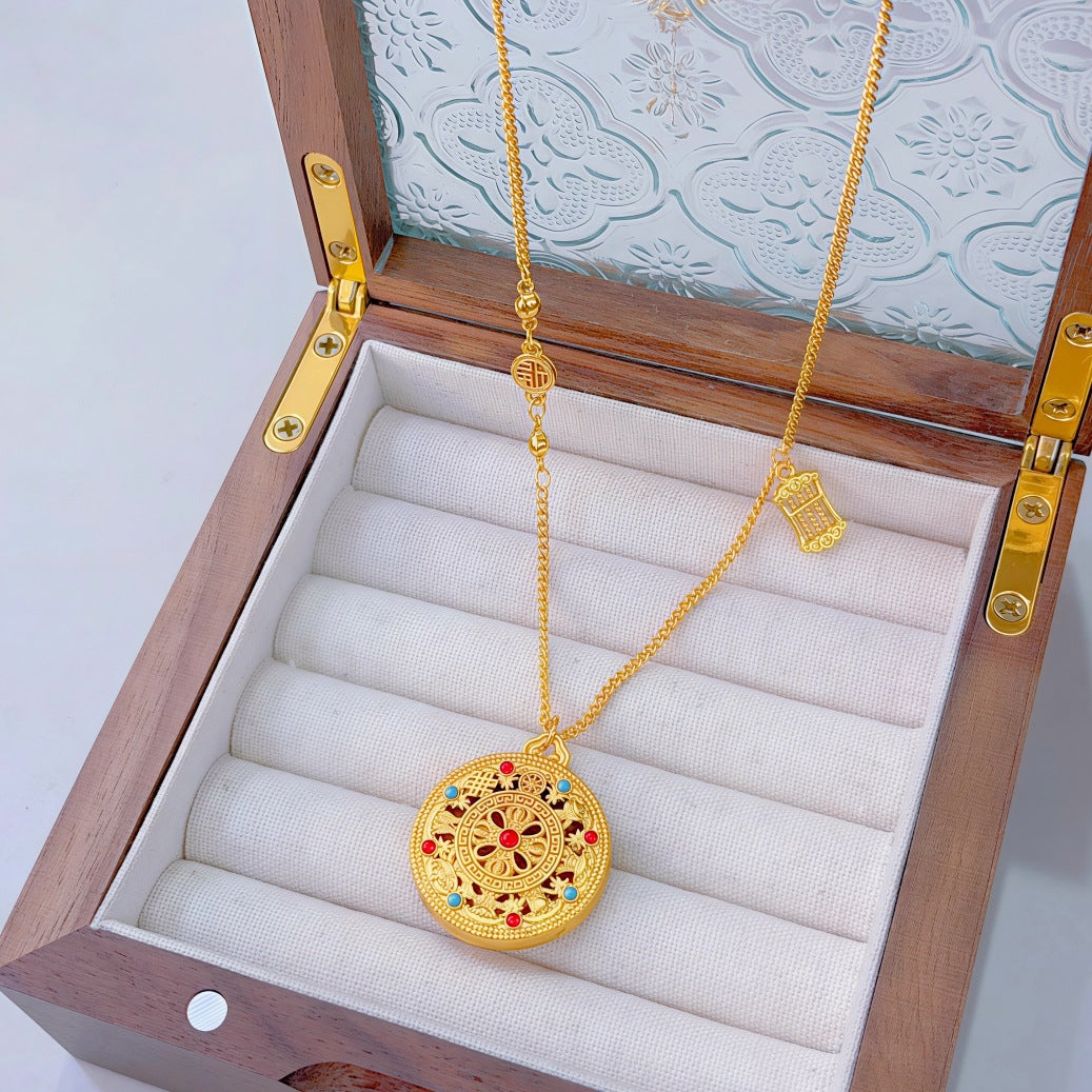 Ginkgo Leaf Variety Retro Affordable Luxury Fashion Design Necklace