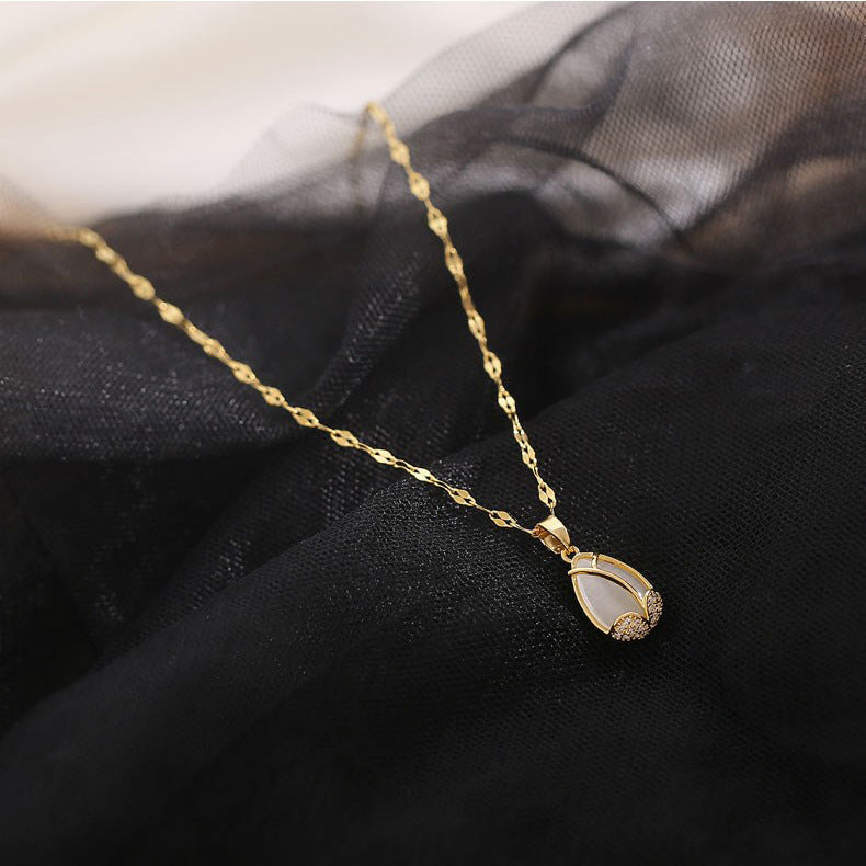 Special Interest Light Luxury Design Pendant Mori Necklaces