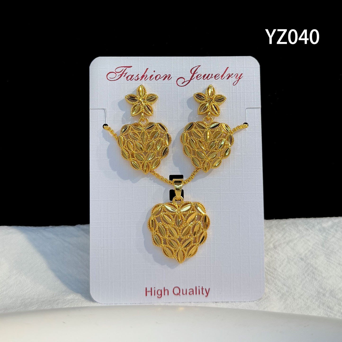 Love Heart Flowers Ear Medium Suit Pendants