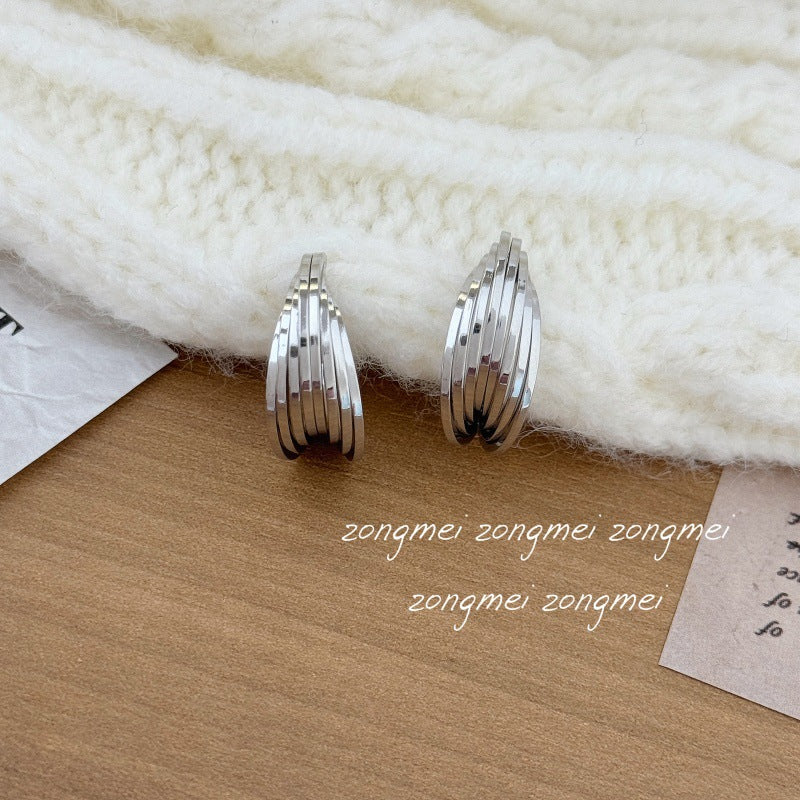 French Retro Coffee Gold Line Niche Design Earrings