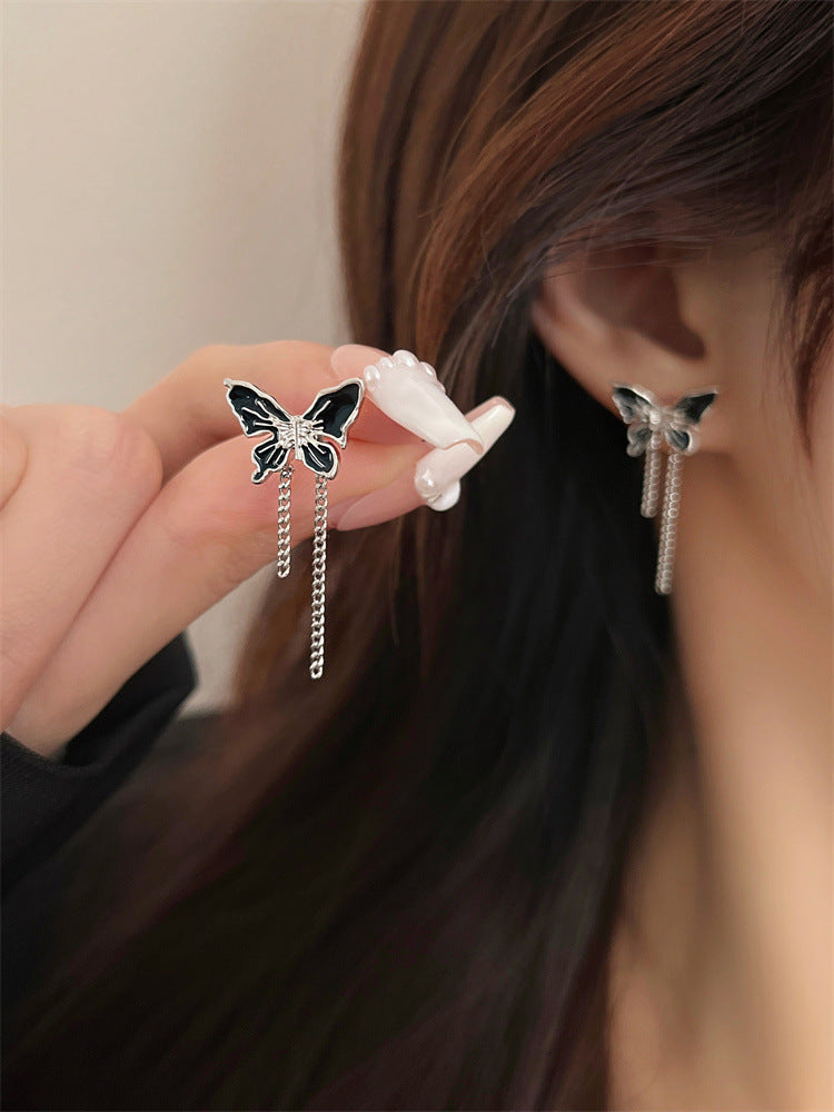 Cool Black Butterfly Female Personalized Temperament Earrings