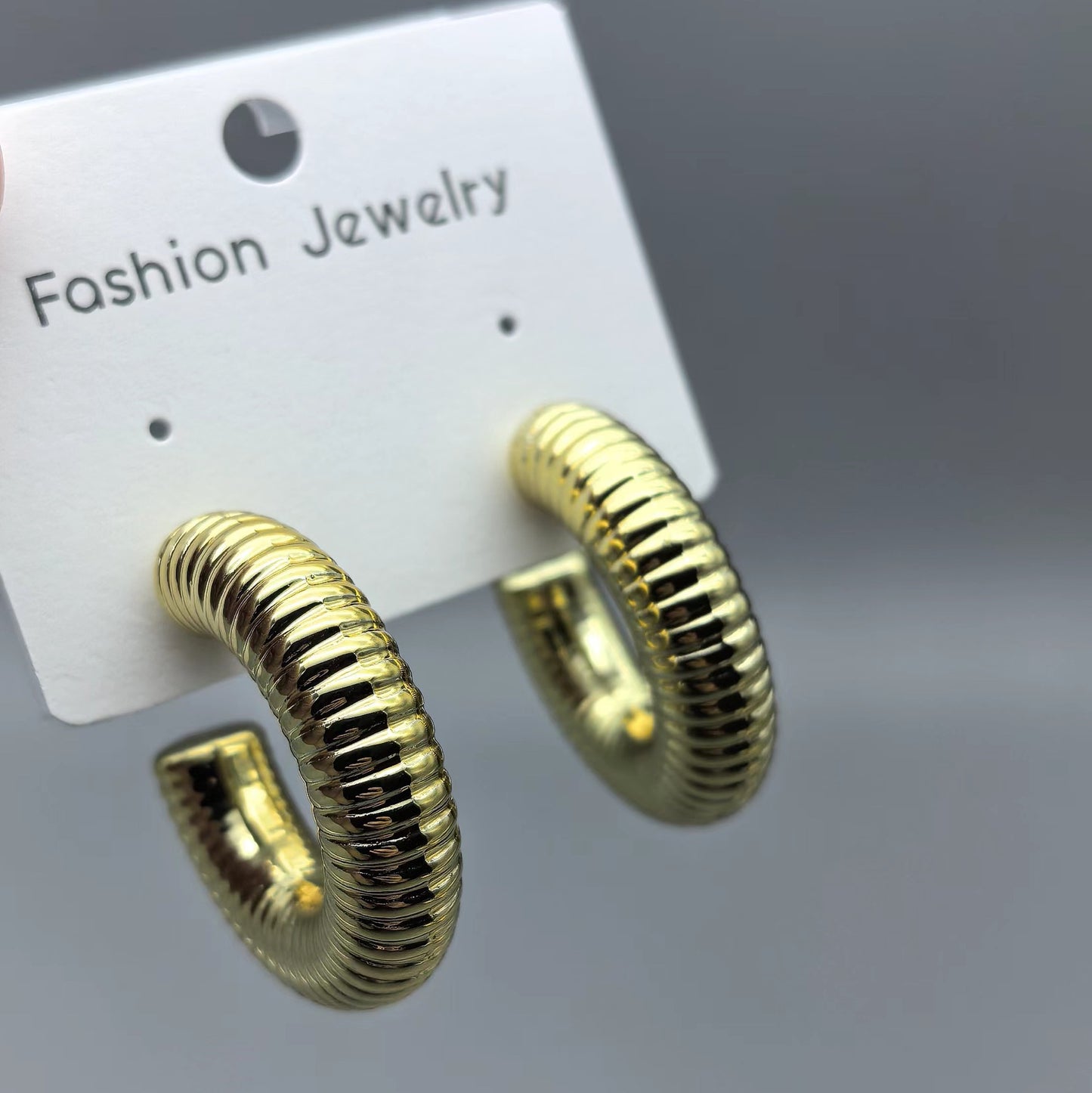 Women's Fashion Personalized High-grade Design Simple Stud Earrings