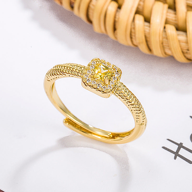 Yellow Diamond Female Light Luxury Minority Design Ring