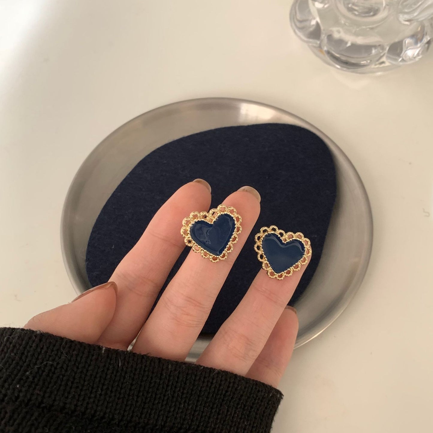 Sier Needle Drop Oil Haze Blue Heart-shaped Earrings