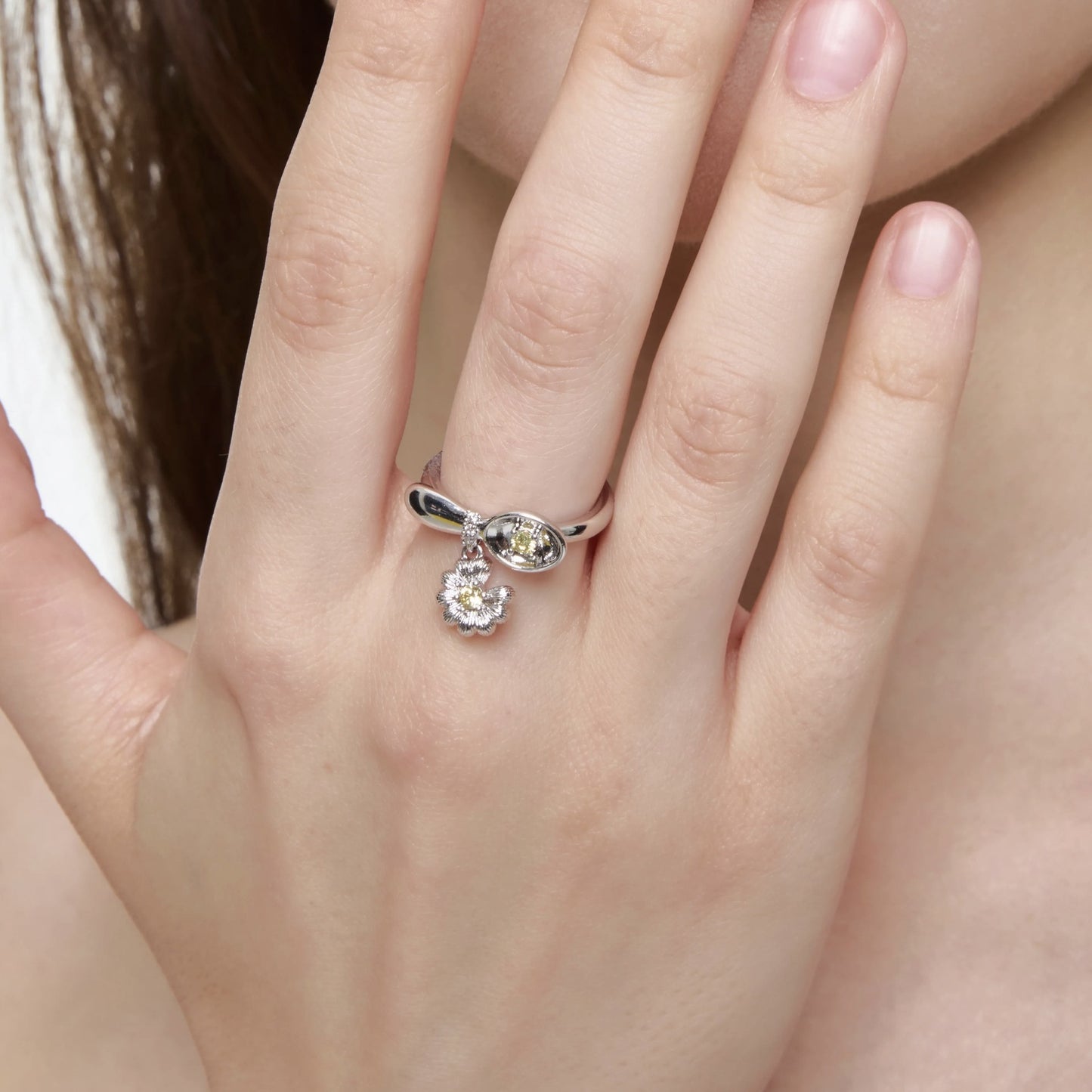 Picnic Series Little Daisy Design High Sense Female Ring