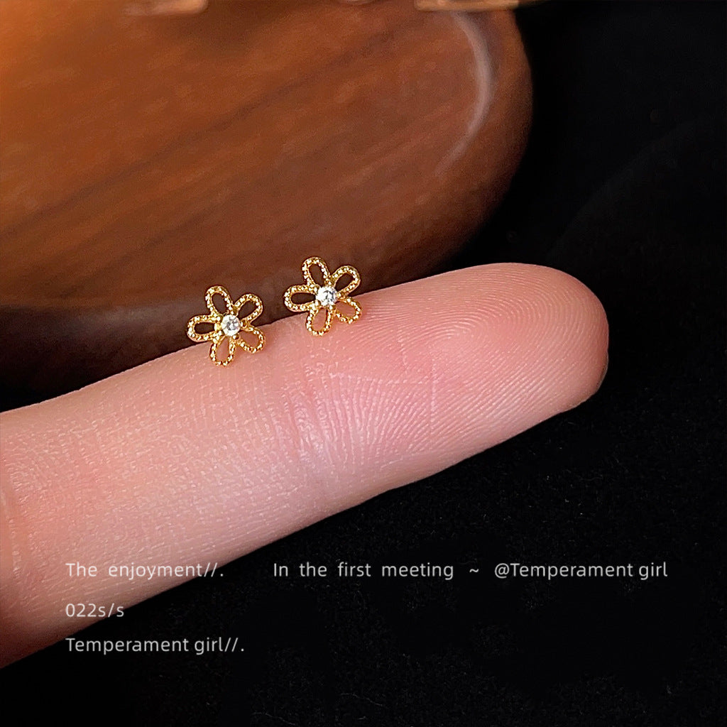 Zircon Small Flower Sier Needle Plated Simple Indie Earrings