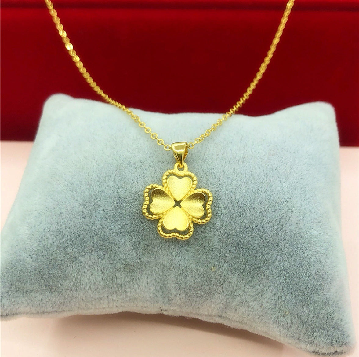 Women's Placer Gold Clover Brass Plated Fashion Love Female Necklace